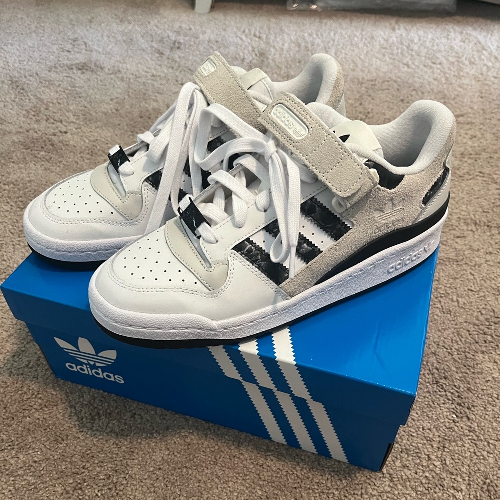 Adidas Women’s Forum Low